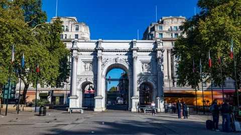 Timelapse view of Marble Arch in central London Stock Footage 97396546
