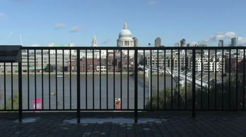 Timelapse - The view from the Tate Modern terrace in London Vídeo Stock 42433271