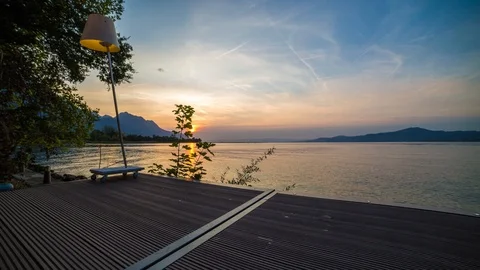 Timelapse view from terrace on the lake Vídeo Stock 103360019