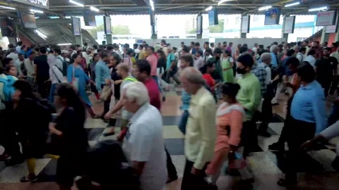 Timelapse view of trains arriving and departing at Dadar Railway Station. 4K Stock Footage 246536652