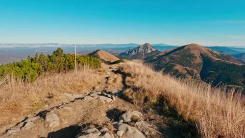 Timelapse, walking along the mountain ridge in the national park. Idyllic Stock-Footage 290104164