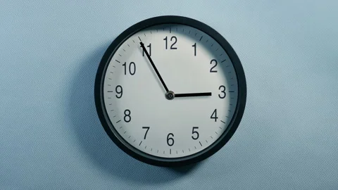 Timelapse Wall Clock Complete Loop Video stock 163833534