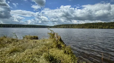 Timelapse with water and cloudy sky 스톡 동영상 67862853