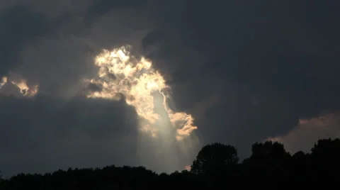 Timelapse water waves dark river background reflections sunset clouds1 動画素材 1069694