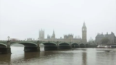Timelapse of Westminster Bridge and Big Ben in fog Stock Footage 73367577