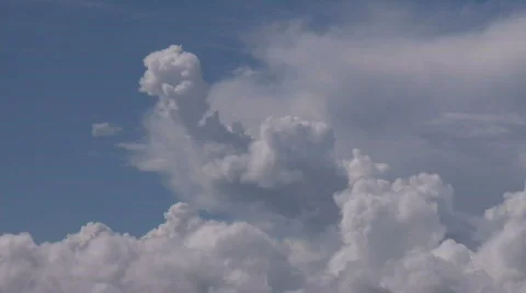 Timelapse of White Cumulus Clouds Video stock 558733