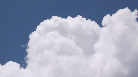 Timelapse of White Cumulus Clouds Video stock 559799