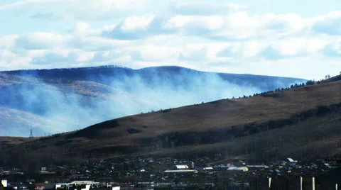 Timelapse of wildfire smoke Видео 921424
