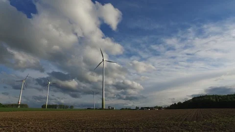 Timelapse, wind generator park, Castrop-Rauxel, Nordrhein Westfalen, Germany. Video stock 89409415