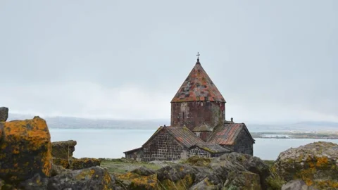 Timelapse zoom out Sevanavank monastic complex building with Sevan lake. Pe.. Stock-Footage 290854713