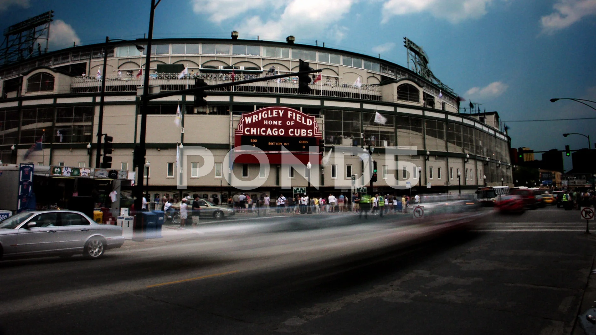 Wrigley field. Chicago. (OC) : r/CityPorn