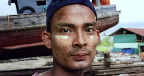 Timeless portrait of a real unique authentic Asian Myanmar wood boat carpenter. Stock Footage 201094362