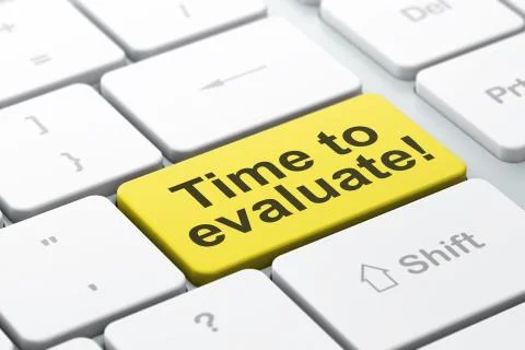 Timeline concept: Time to Evaluate! on computer keyboard background Illustrazione stock