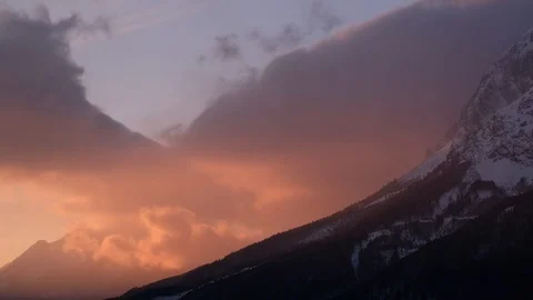 Timelpase - Clouds over Mountaintop - Grimming Salzkammergut Austria Video stock 97930316