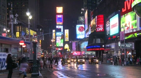 Times square night Stockbeeldmateriaal 547258