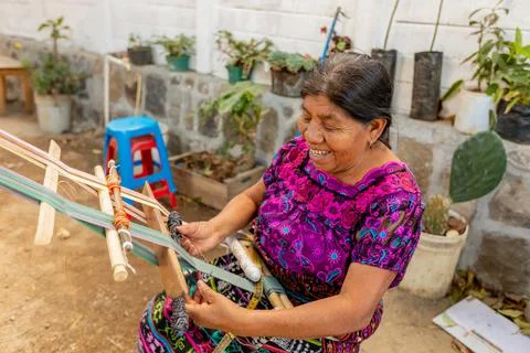 Tinta Maya Artisans weaving, Guatemala, Central America Stock Photos