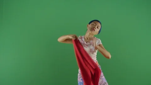 Tiny elegant chinese ballet dancer wearing white traditional dress and short Stock Footage 126309918