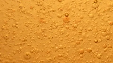 Tiny floating oil bubbles 库存影片 146549583