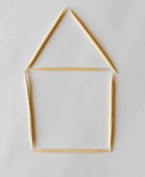 Tiny house model made of bamboo toothpicks Fotos de archivo