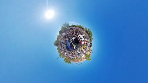 Tiny Planet 360 View of Protest Crowd in Phoenix Video stock 320244566