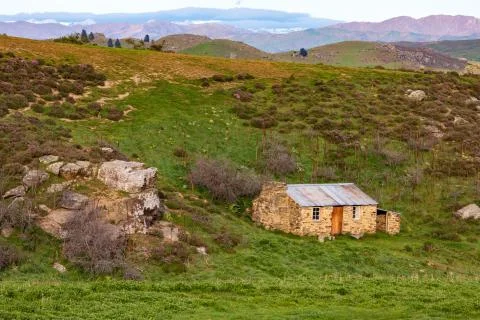 A TIny Stone House In Ophir Stock Photos