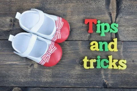 Tips and tricks on wooden table Foto stock