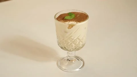 Tiramisu dessert  스톡 동영상 240021365