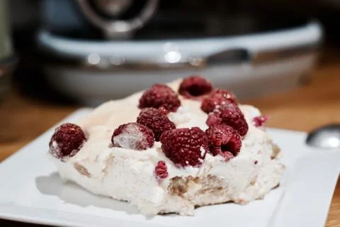 Tiramisu with raspberry Foto stock