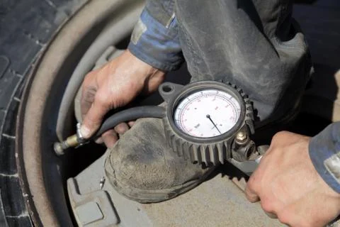 Tire servicing 写真素材