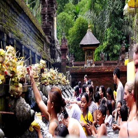 Tirta Empul Temple Stock Footage 69706524