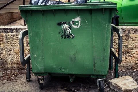 Title: Public Trash Cans and Waste Containers in the Streets of Jerusalem. Stock-Fotos