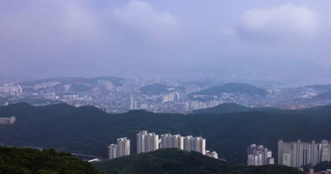 T/L Landscape of time lapse view of Busan harbor Stock Footage 162560679