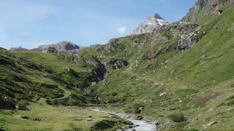 TL mountain stream Stock Footage 137162699