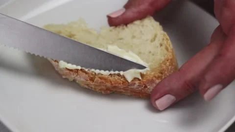 Toast with butter 库存影片 171340830