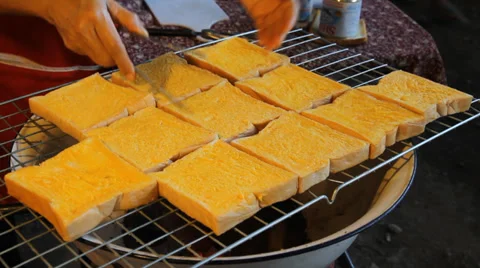 Toast 스톡 동영상 34006922