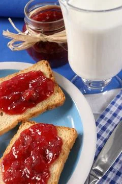 Toast with jam fruit 스톡 사진
