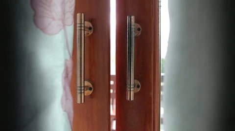 Toast pops up out of toaster 스톡 동영상 62776416