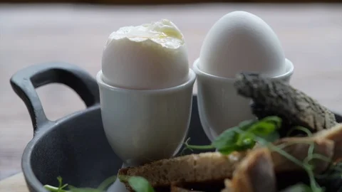 Toast Soldiers 스톡 동영상 122636710