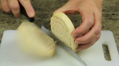 Toasting A Muffin 스톡 동영상 32361450