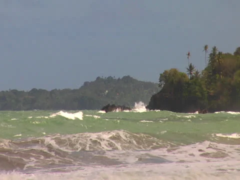 Toco Waves Video stock 25954442