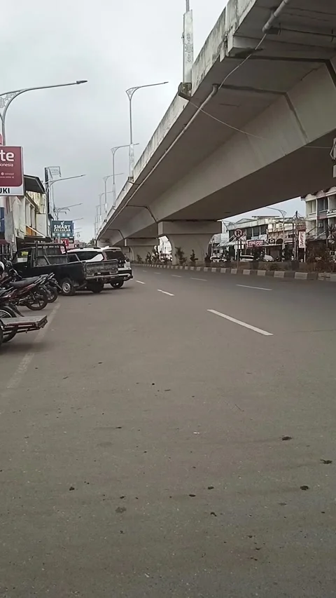 Today's city Stockbeeldmateriaal 213775665