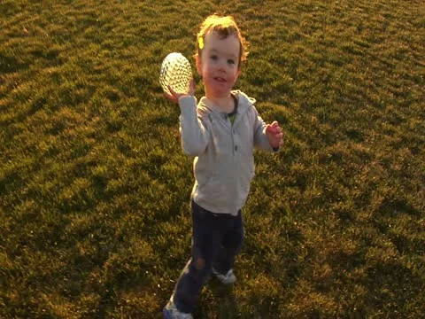 Toddler running Vidéo 20495941