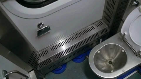 Toilet in a Train Carriage 動画素材 70797644