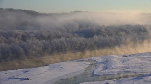 Tokachi River: River Mist Vídeo Stock 333149349