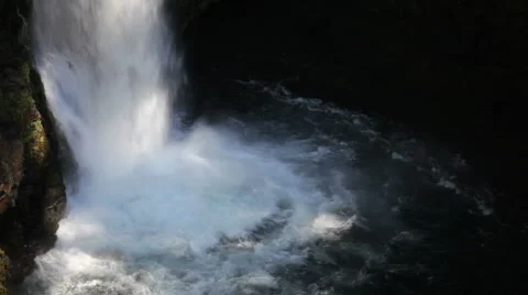 Toketee Falls 動画素材 952562