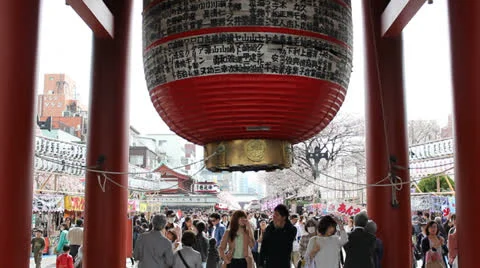 TOKYO - CIRCA MARCH 2013: Lantern at Senso-ji temple in Tokyo. Stock-Footage 22663861