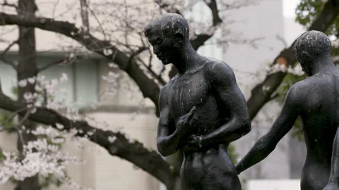 TOKYO PARK STATUE Video stock 93262475