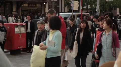 Tokyo - Sidewalk scene 3 Stock-Footage 40533406