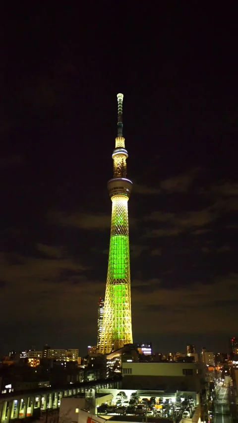 Tokyo Skytree Lighting (Champagne Tree) and Tobu Railway Trains Video stock 331117050
