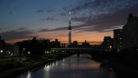 Tokyo Skytree Night View from Kyu-Nakagawa Waterfront Park 動画素材 344518342